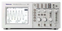 顯示單色 通道數(shù):2 帶寬 100 MHz,取樣率 1.0 GS/s ,記錄長度所有通道2.5K點
 
