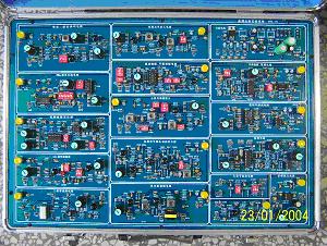 適用于信息與通信專業(yè)《高頻電路》課程的實驗教學